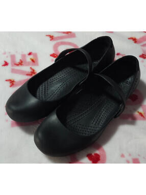 Women’s Crocs Alice Mary Jane Shoes Black Slip On Comfort Resistant Work, Sz 11